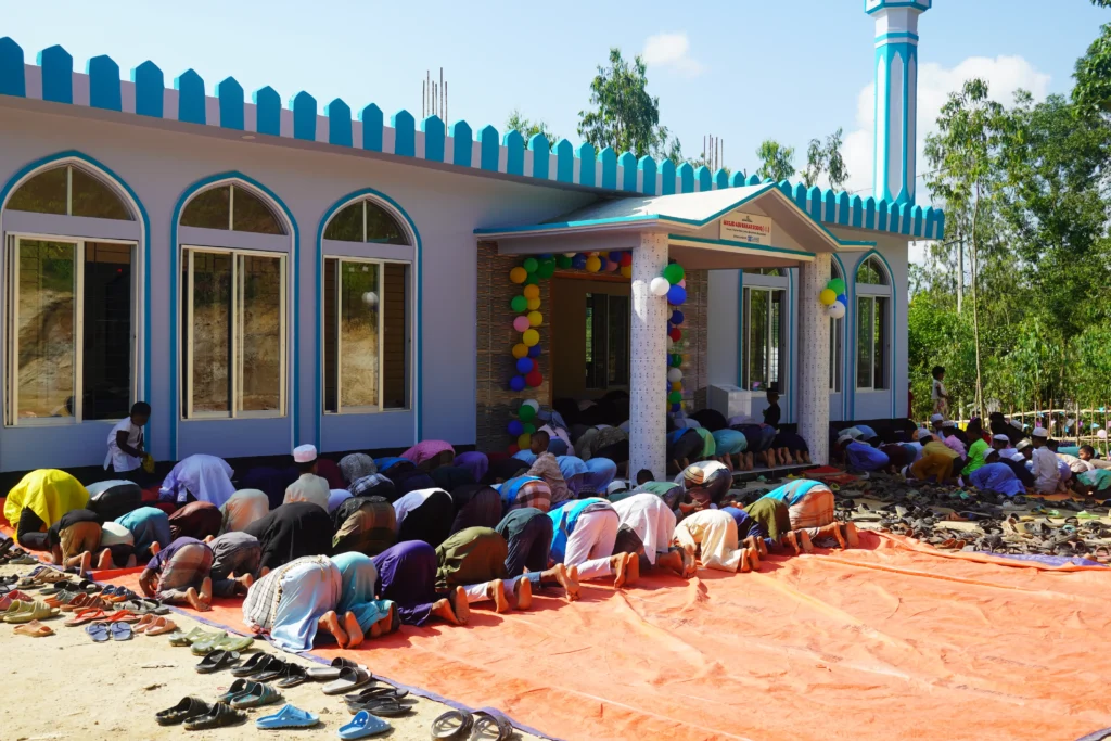 Front Corner View with Prayers