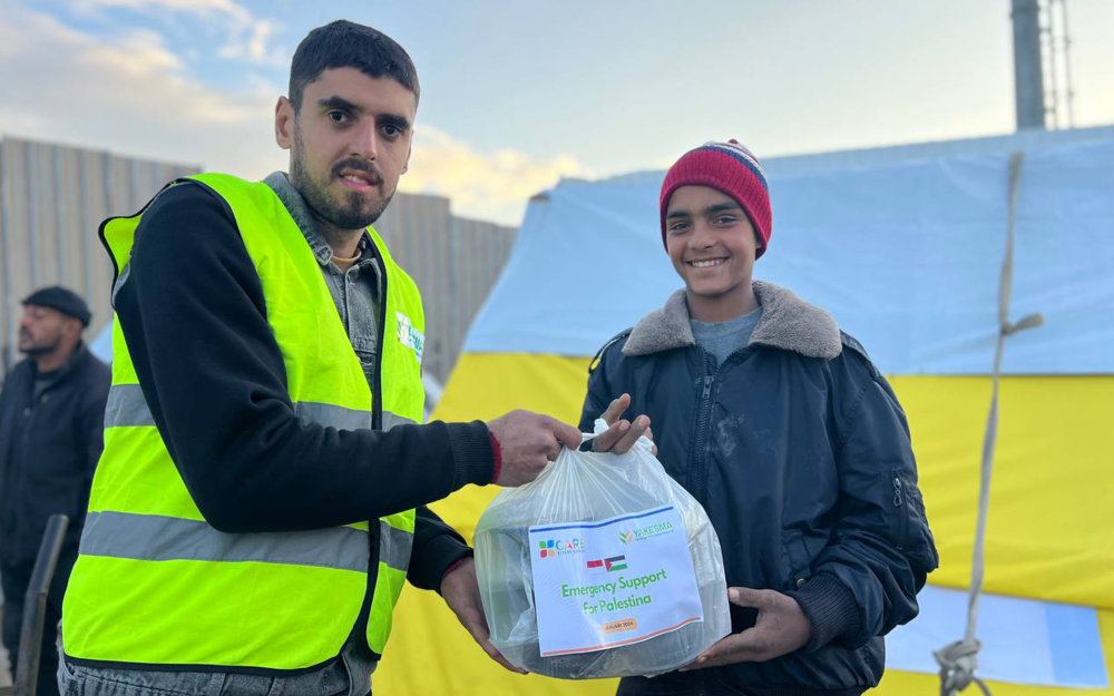 Hot Meals distributed in Gaza.